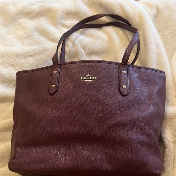 Coach Handbags - Coach Purple City Tote Crossgrain Leather